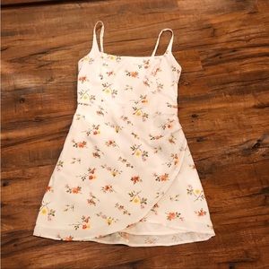 COPY - A&F- Spring Floral Mini Dress